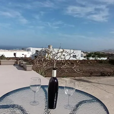 Falcon Appartement Tinajo