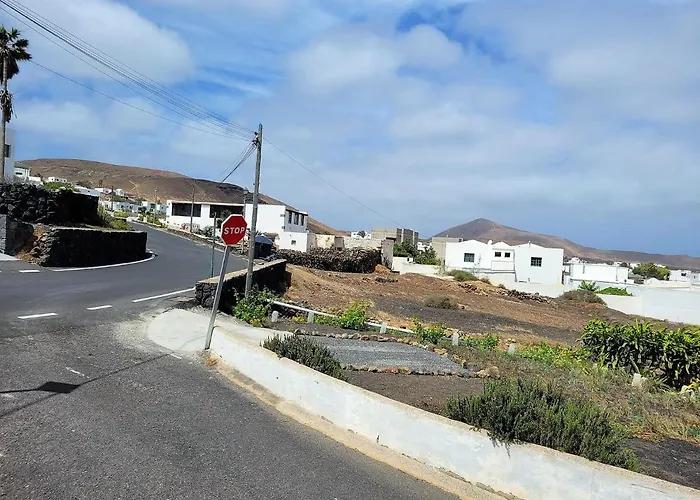 Apartment Falcon Tinajo